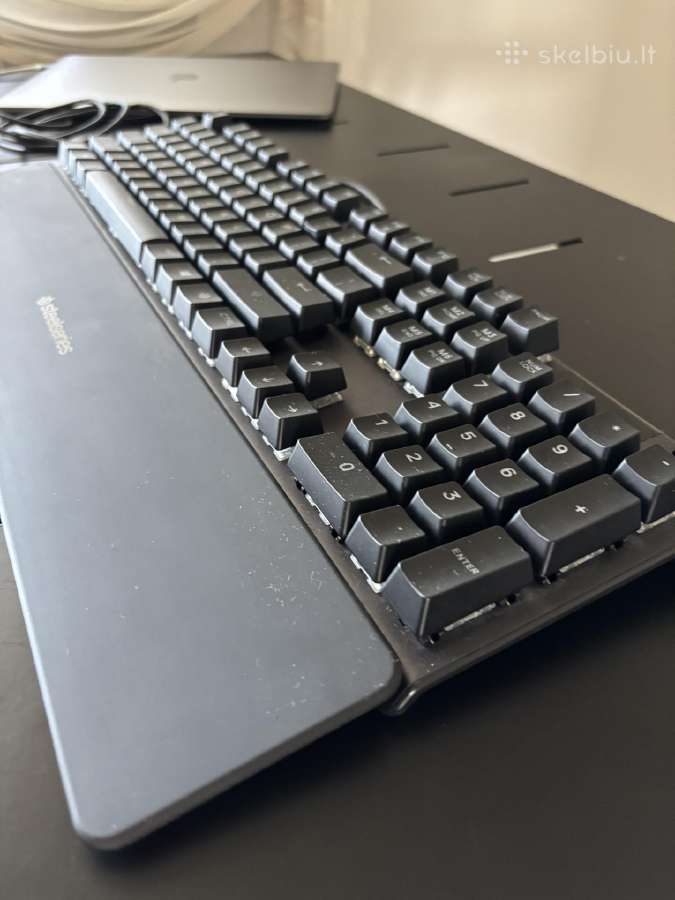 Gaming keyboard