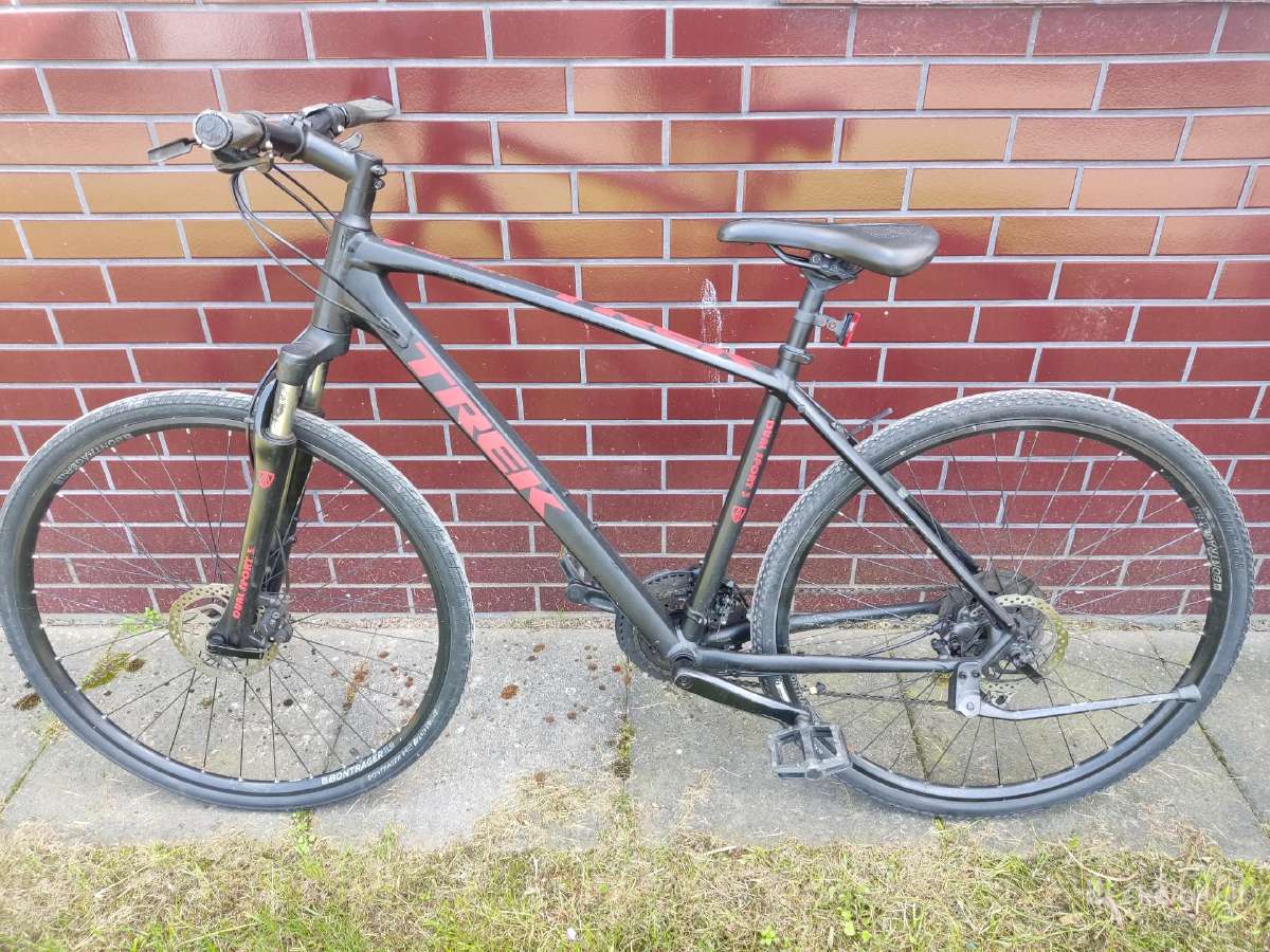 Dviratis 'Trek Dual Sport3'