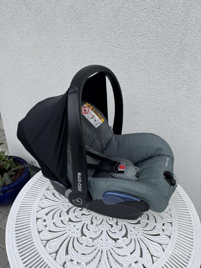 Maxi-cosi kūdikio automobilinė kėdutė-nešioklė