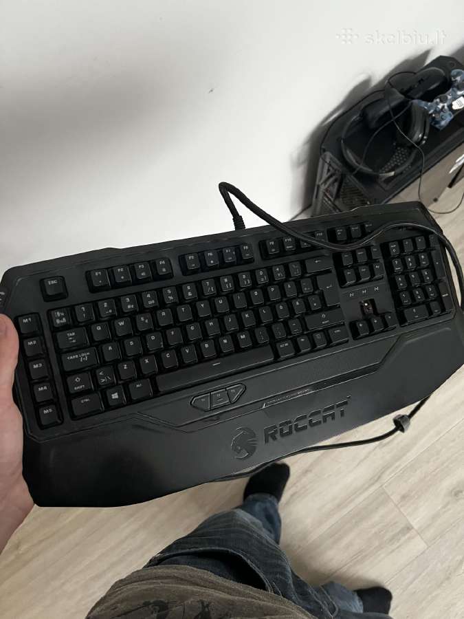 Roccat klaviatūrą