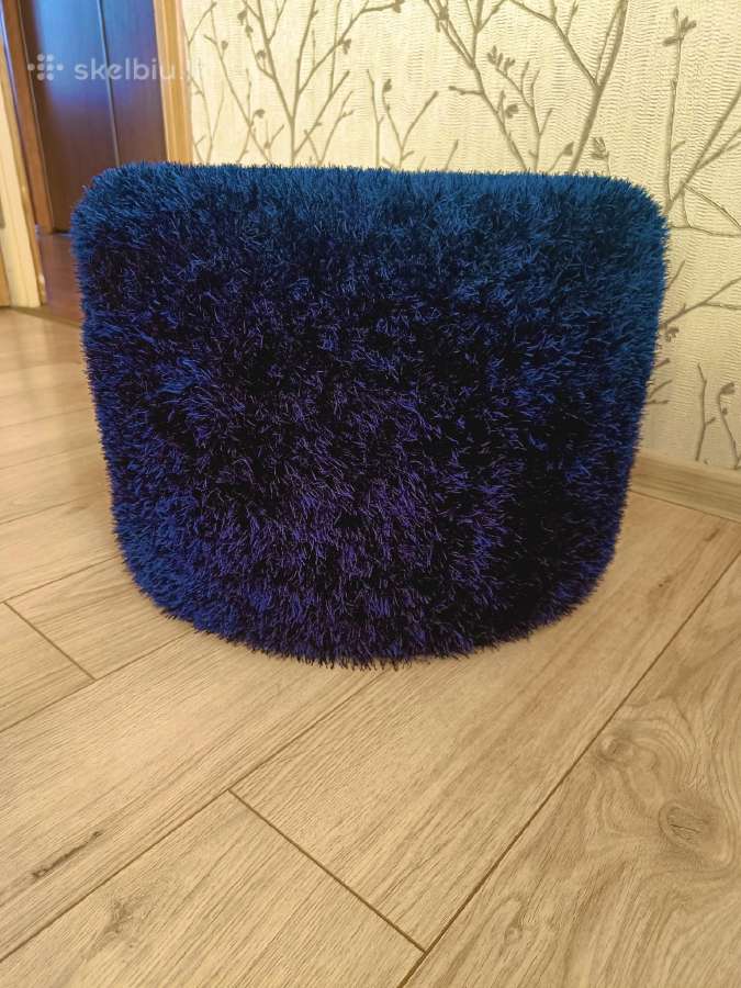 Pufas rankom megztu užvalkalu. - nuotraukos Nr. 2