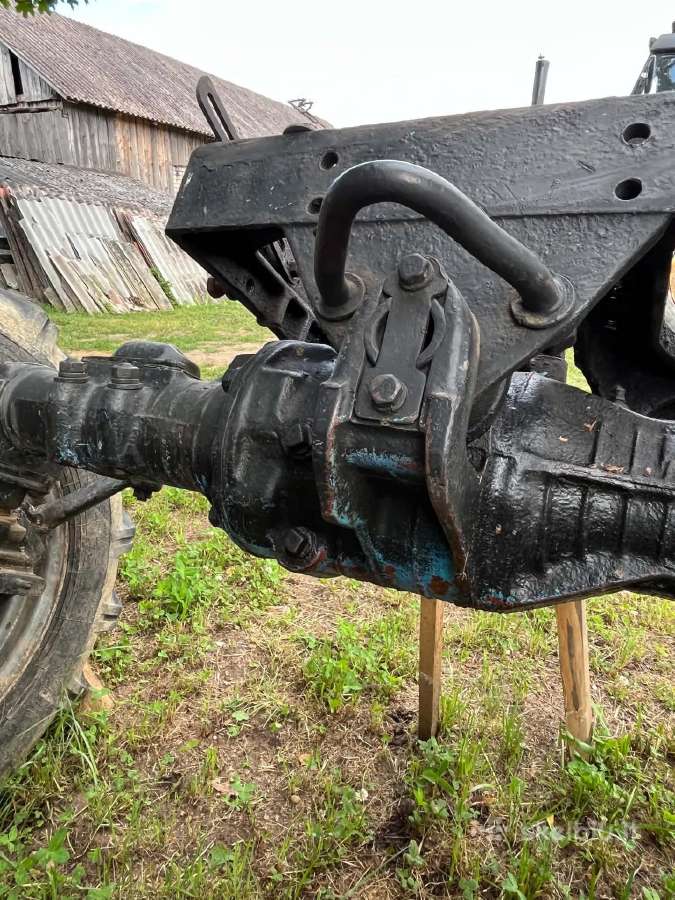Mt-82 Priekinis tiltas