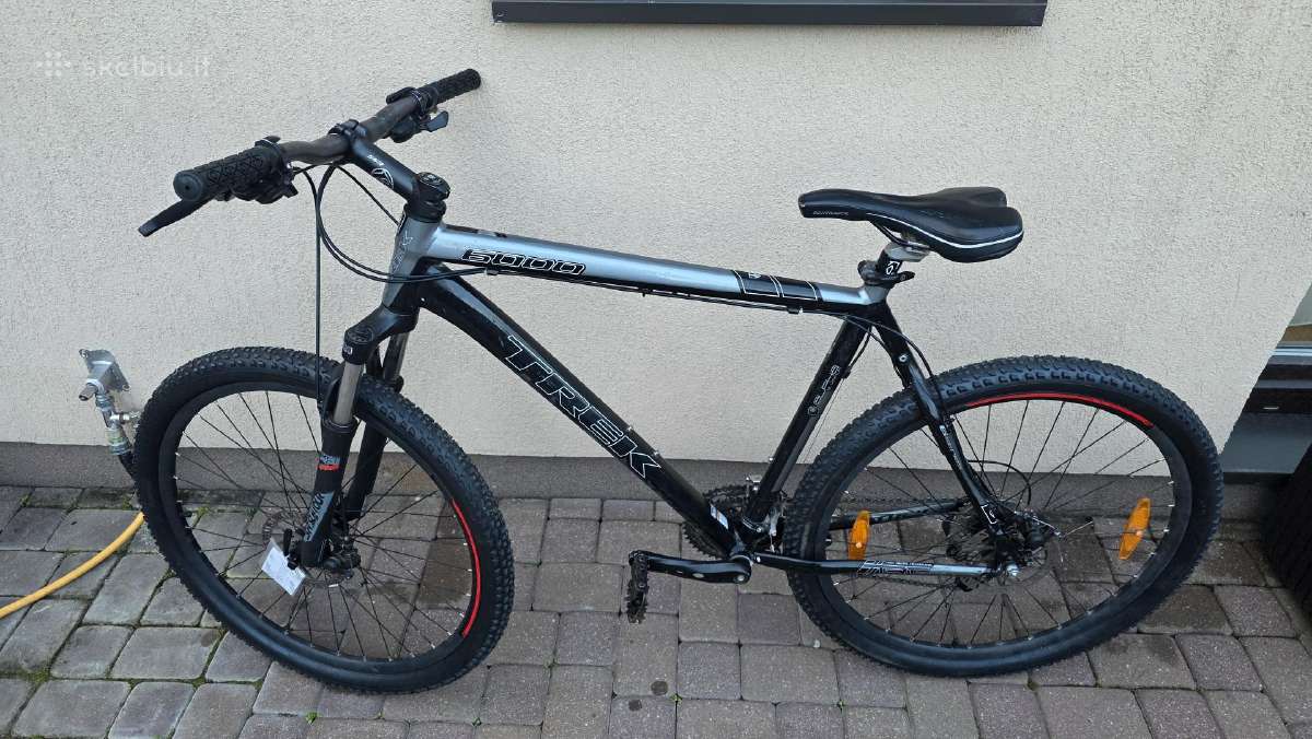 Vyriškas Trek 6000 lengvu aliuminio rėmu