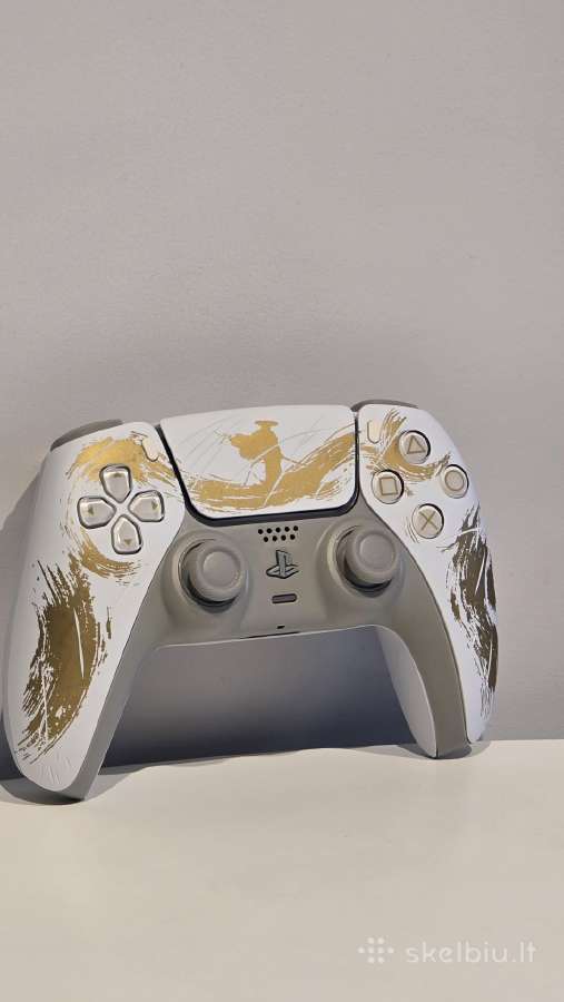 Playstation 5 DS5 Ghost of Yotei Limited edition