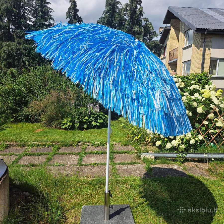 Nauji paplūdimio gultai , kėdės ir skėčiai - nuotraukos Nr. 25