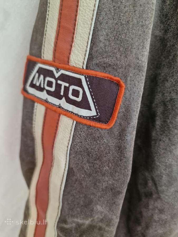 Moto striuke - nuotraukos Nr. 2
