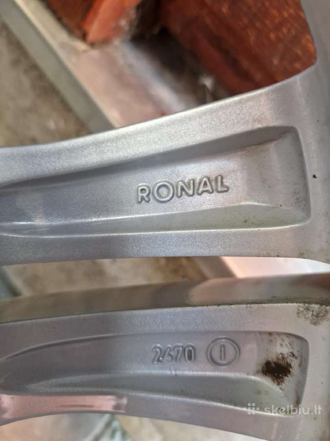 Bmw originalūs R18 ratlankiai su padangomis - nuotraukos Nr. 8
