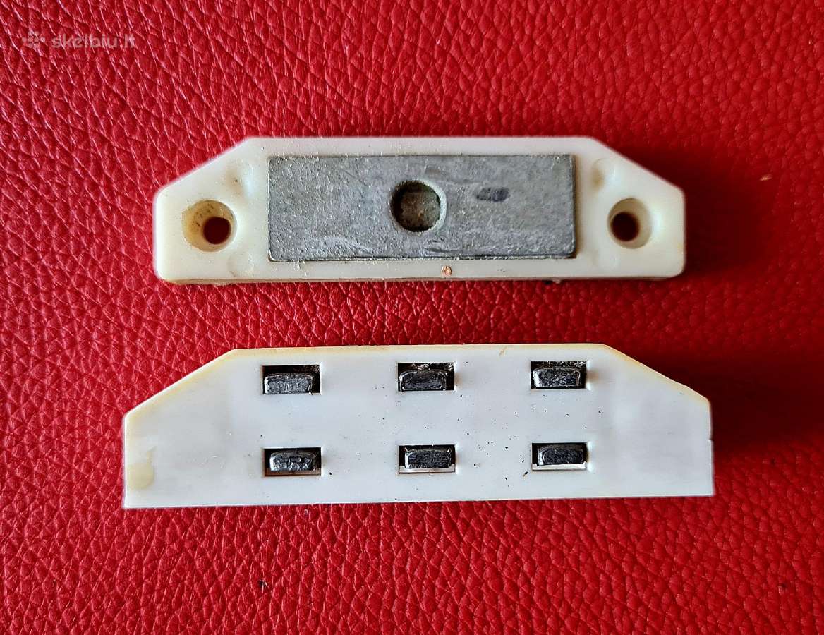 Tarybinių laikų baldų magnetukai