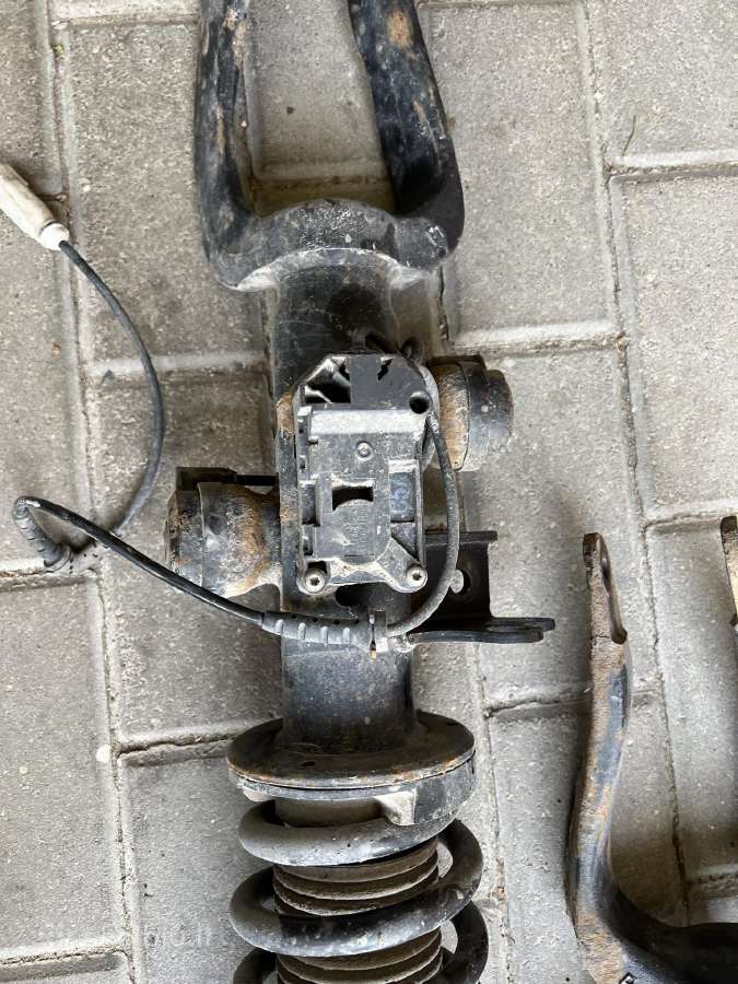 Bmw F10/11 priekiniai amortizatoriai - nuotraukos Nr. 5