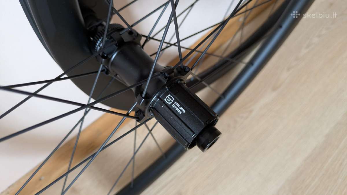 Nauji 28" carbon ratai - nuotraukos Nr. 3