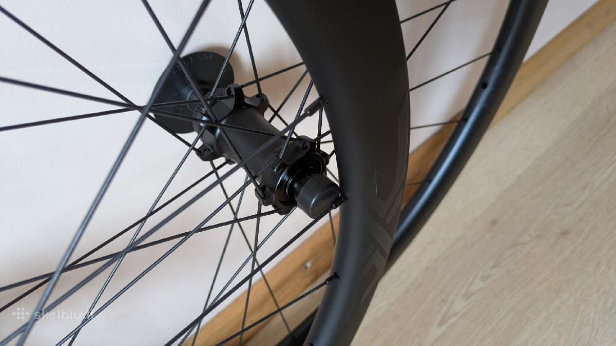 Nauji 28" carbon ratai - nuotraukos Nr. 4