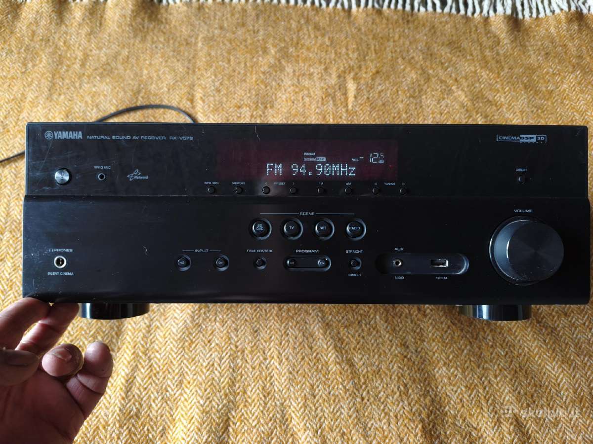 Yamaha Rx-v579