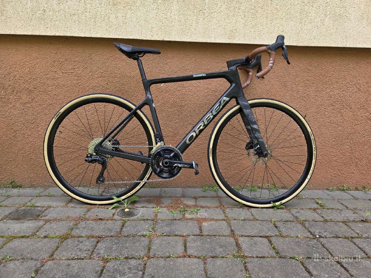 Orbea Orca M30i Shimano 105 Di2 2x12 Ml