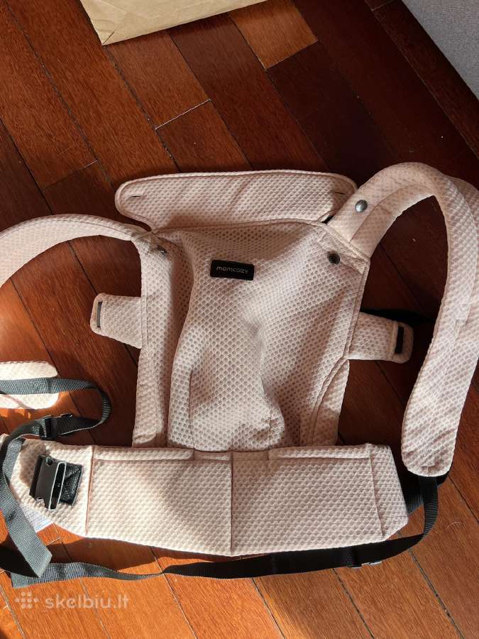 Nauja ergonomiška momcozy nešioklė