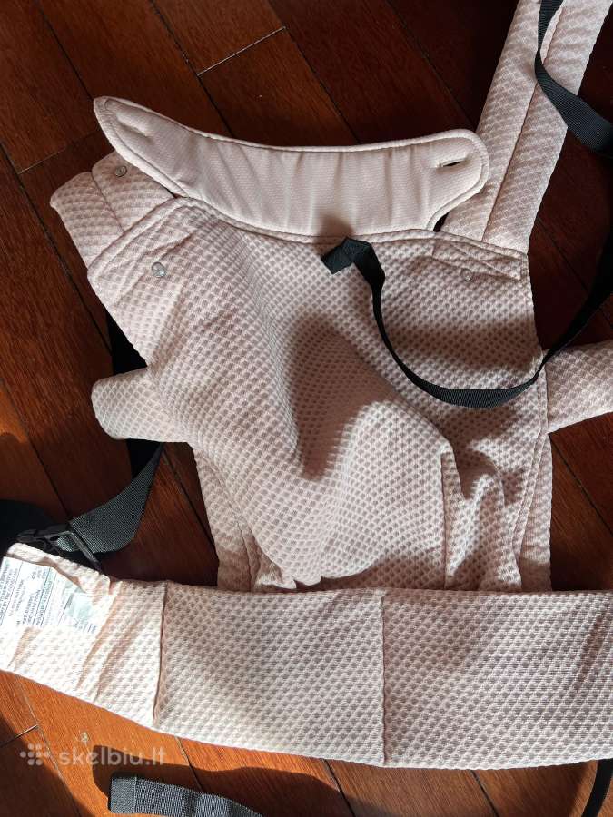Nauja ergonomiška momcozy nešioklė - nuotraukos Nr. 3