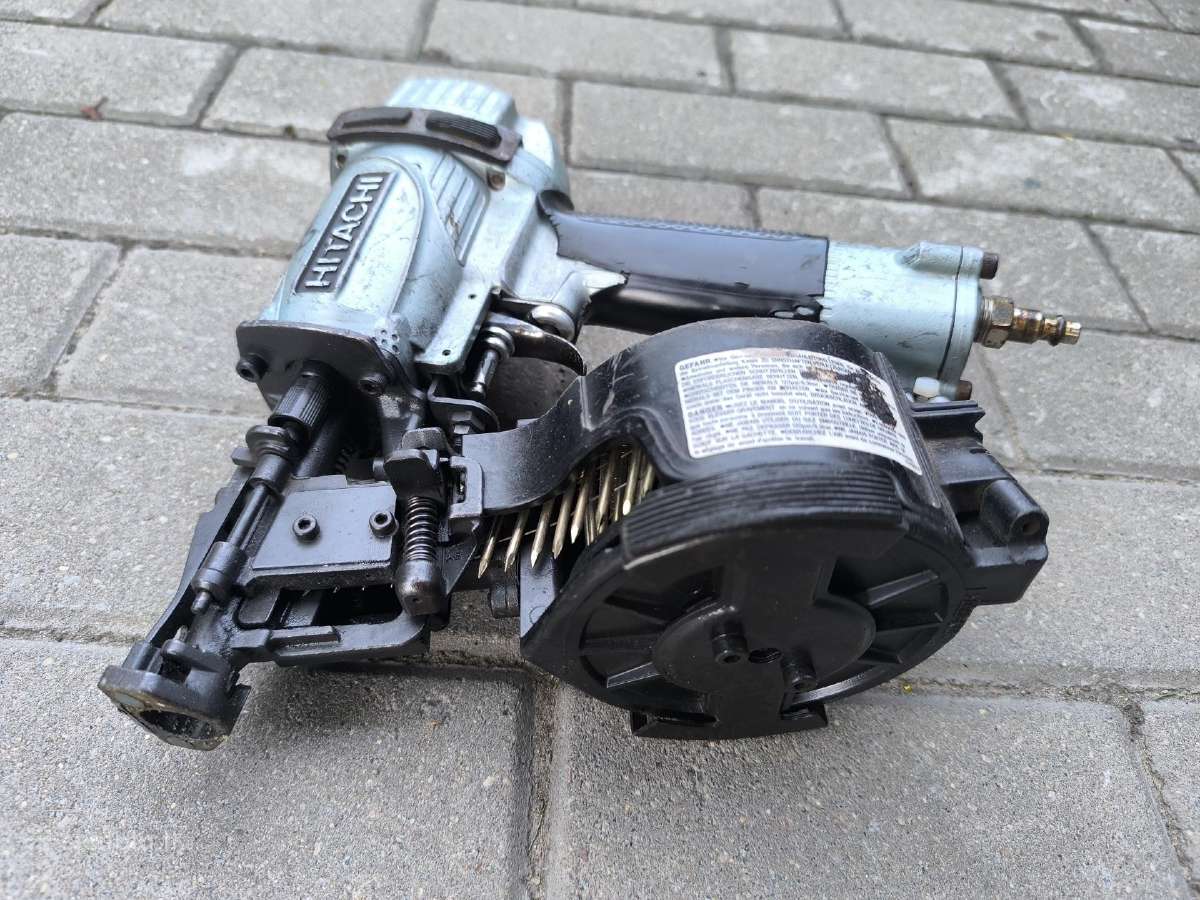 Viniakalė Hitachi Nv45ae