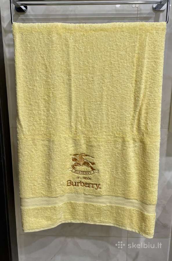 Burberry rankšluostis
