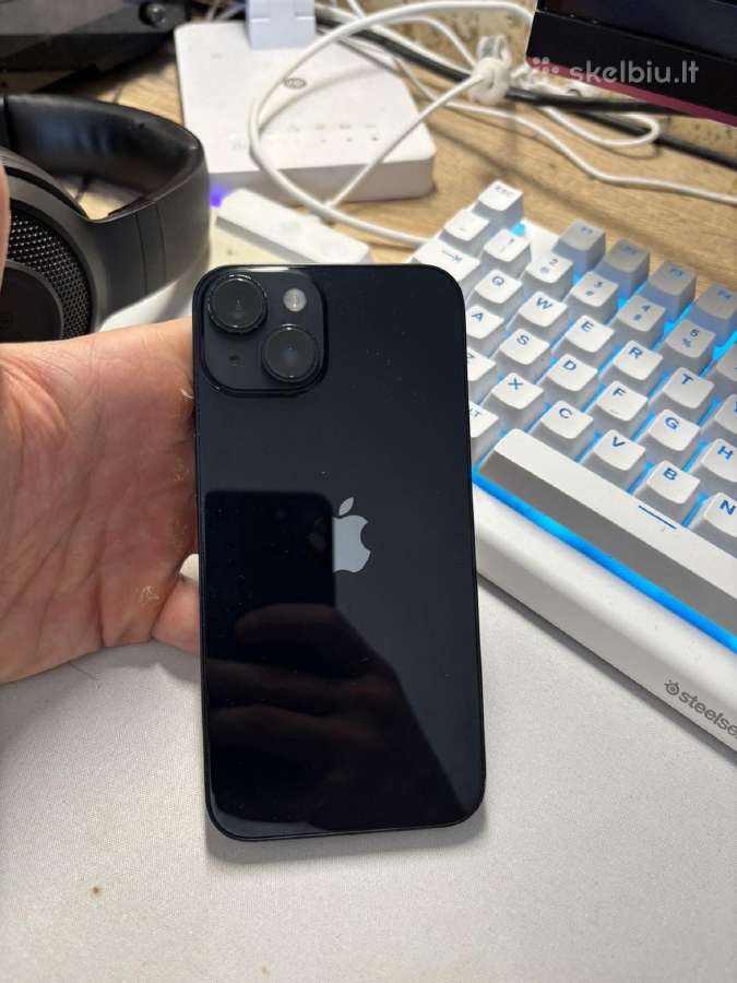 iPhone 14