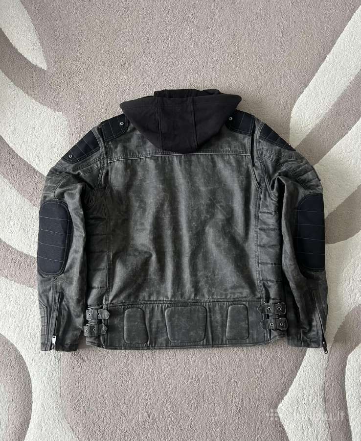 Striuke Harley-davidson - nuotraukos Nr. 11