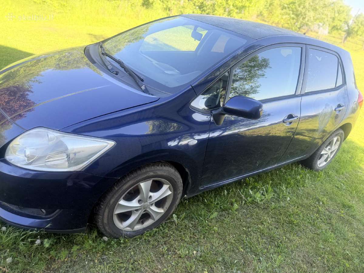 Toyota auris 2.0l diesel - nuotraukos Nr. 2