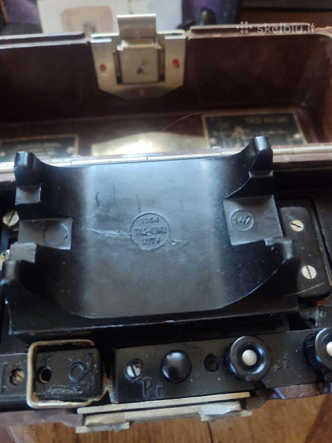 Militaristika telefonas - nuotraukos Nr. 10