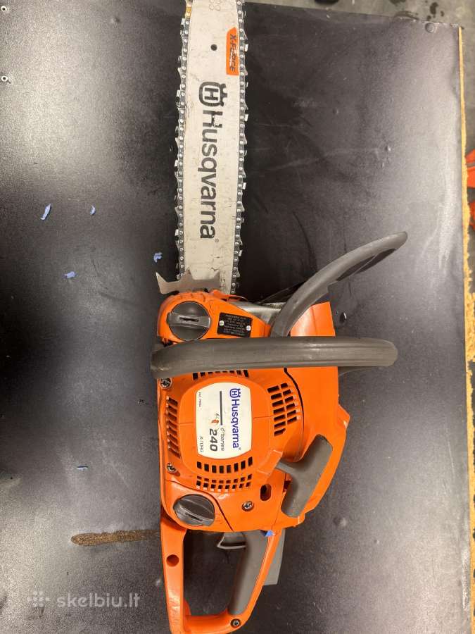 Pjuklas Husqvarna 240