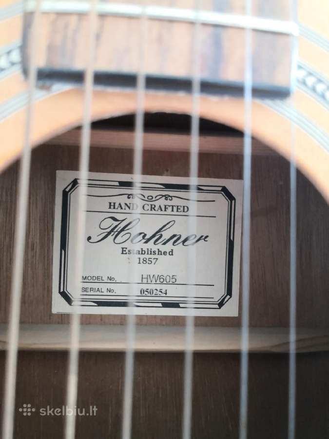 Hohner akustinė gitara