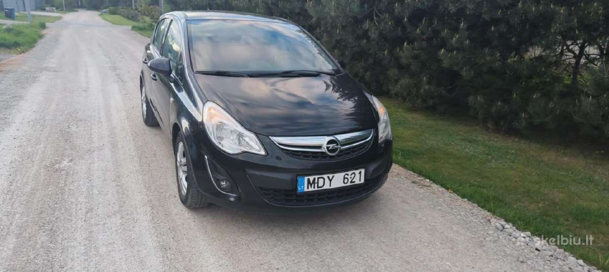 Parduodu Juodą Opel Corsa