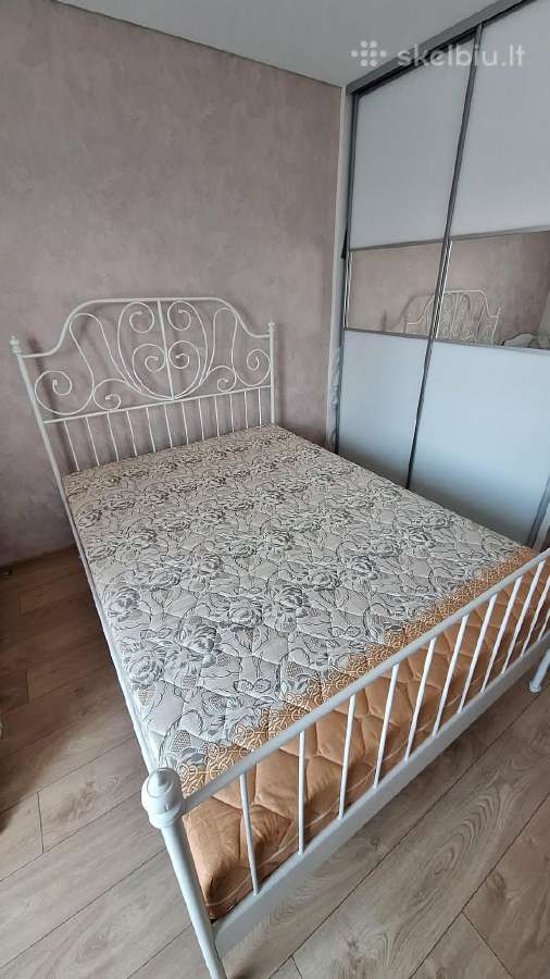 Dvigulė lova su kokybišku ir praktišku čiužiniu!