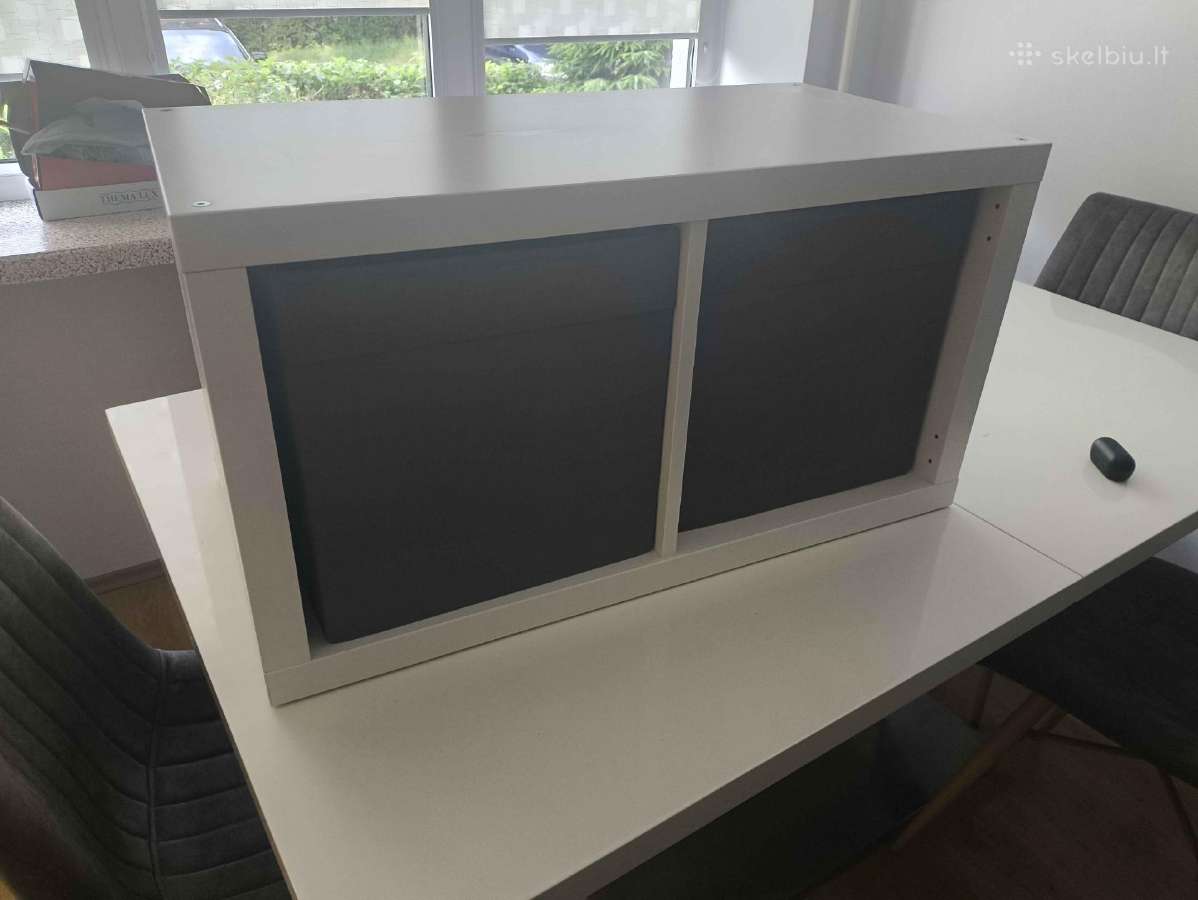 Ikea Kallax lentyna