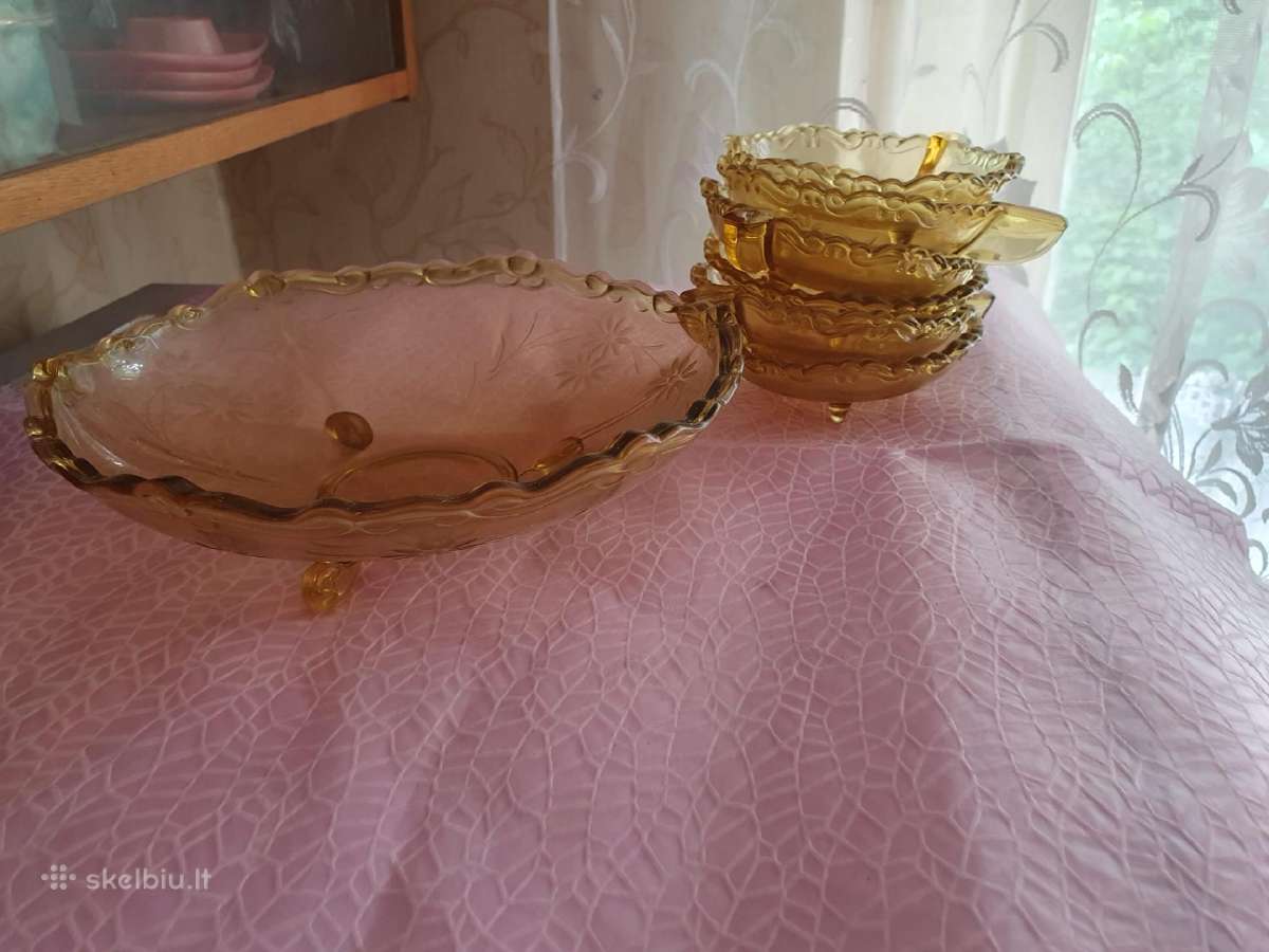 Lėkštučių komplektas