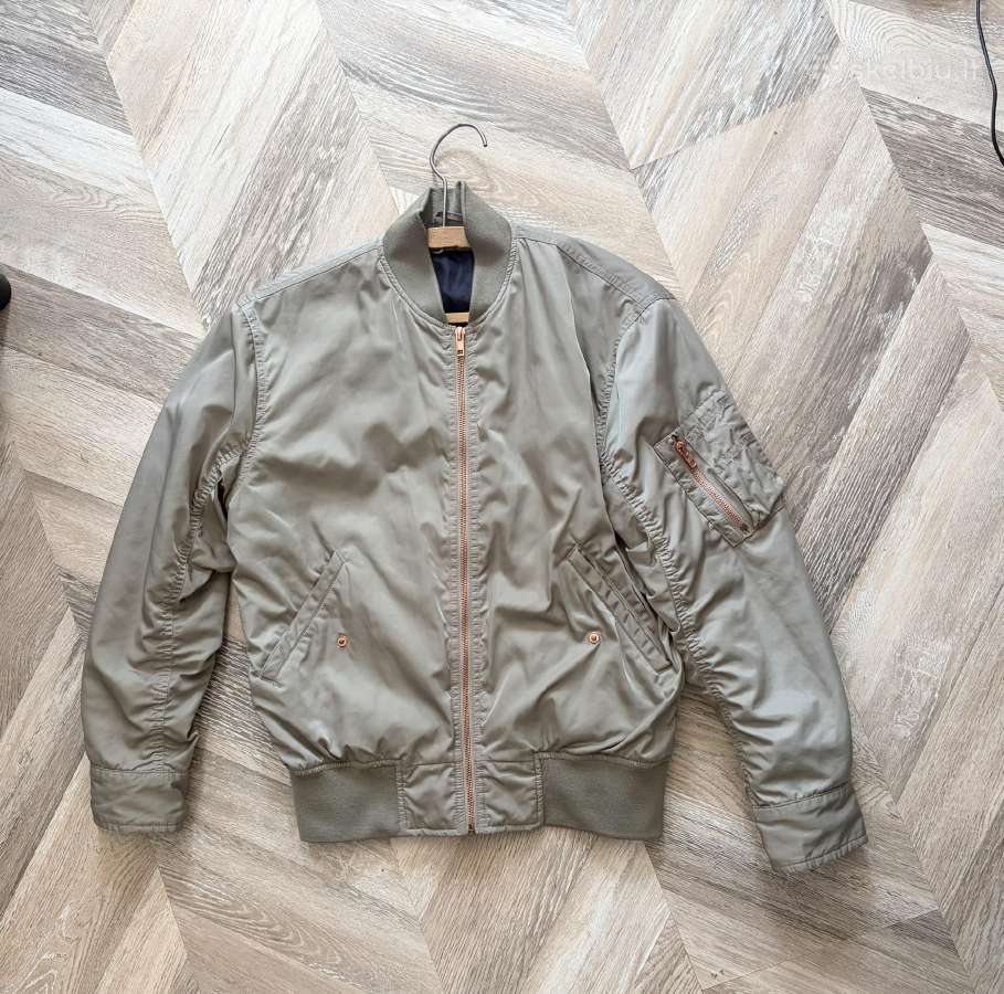 Filippa k bomber striukė žalia vyriška