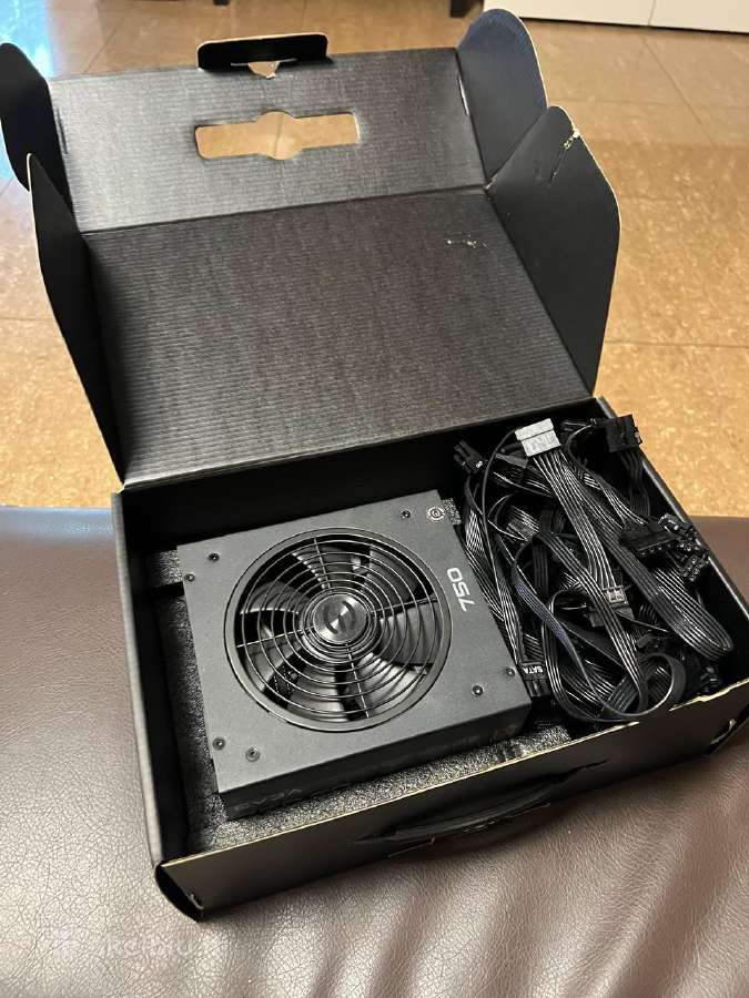Evga 750 Gq 80 Plus Gold 750w - nuotraukos Nr. 2