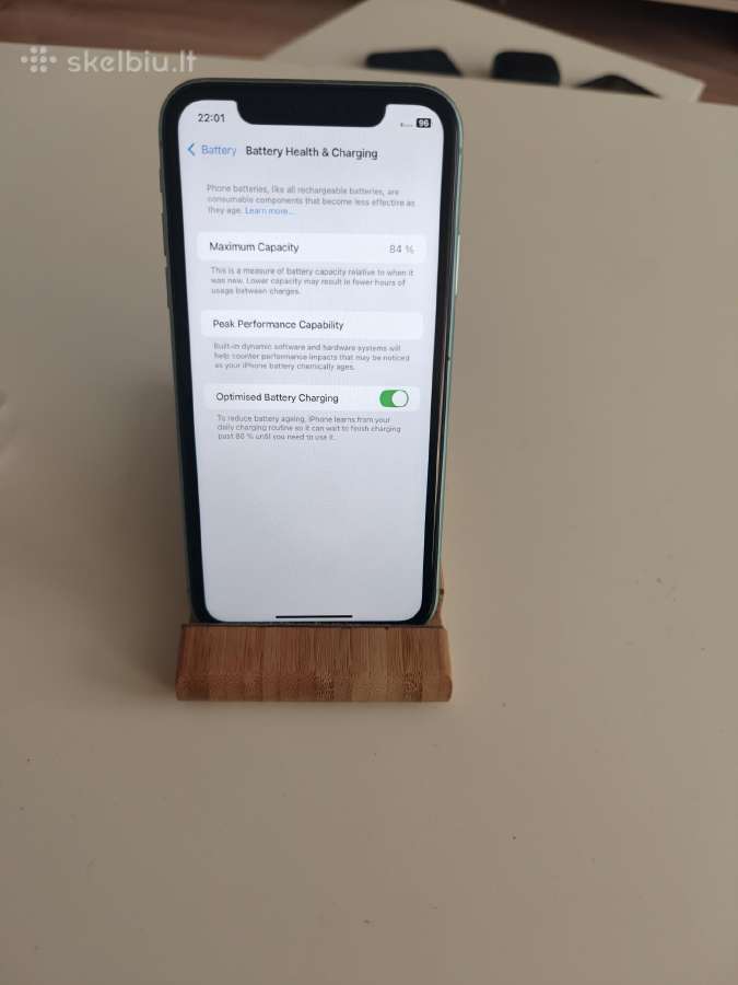 iPhone 11