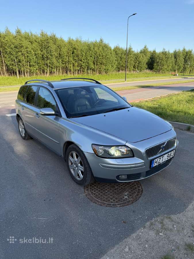 Volvo V50