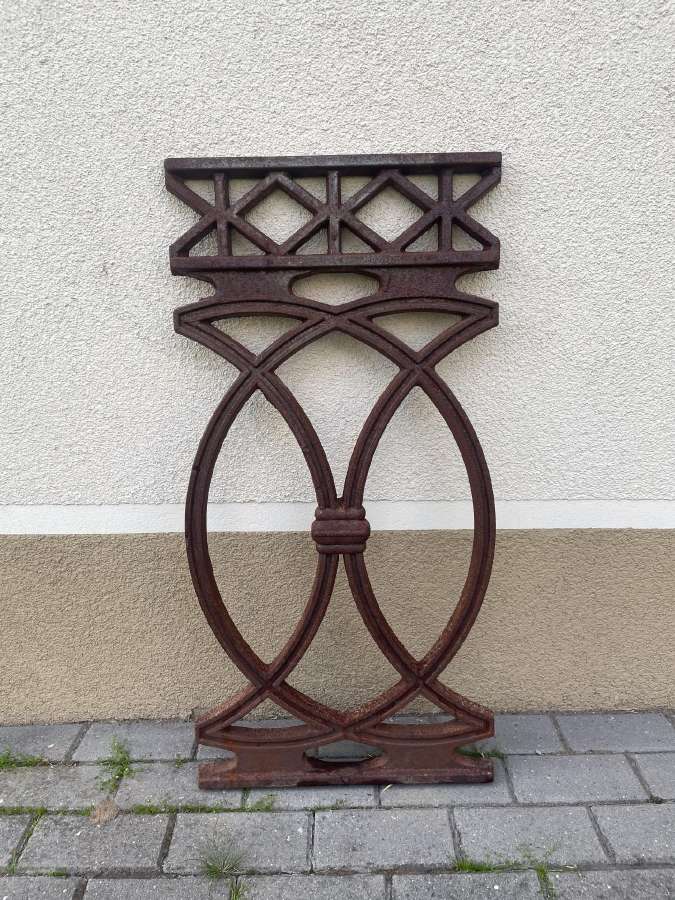 Ketaus (špyžiaus) tvoros segmentai