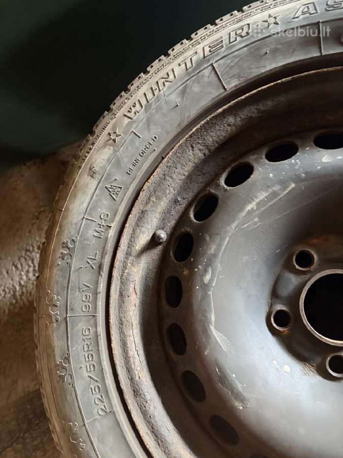 Volvo žieminiai ratai su padangomis R16 - nuotraukos Nr. 4