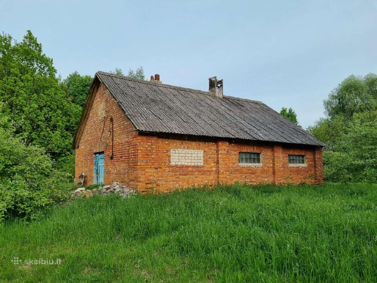 Parduodamas 15 arų namų valdos sklypas mieste