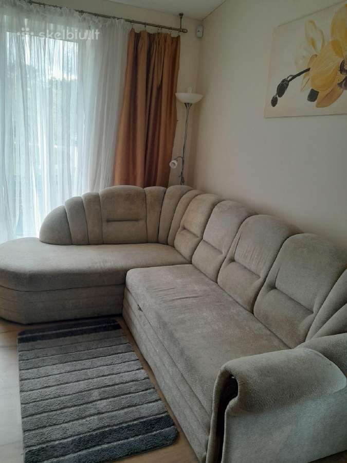 Dovanojama sofa