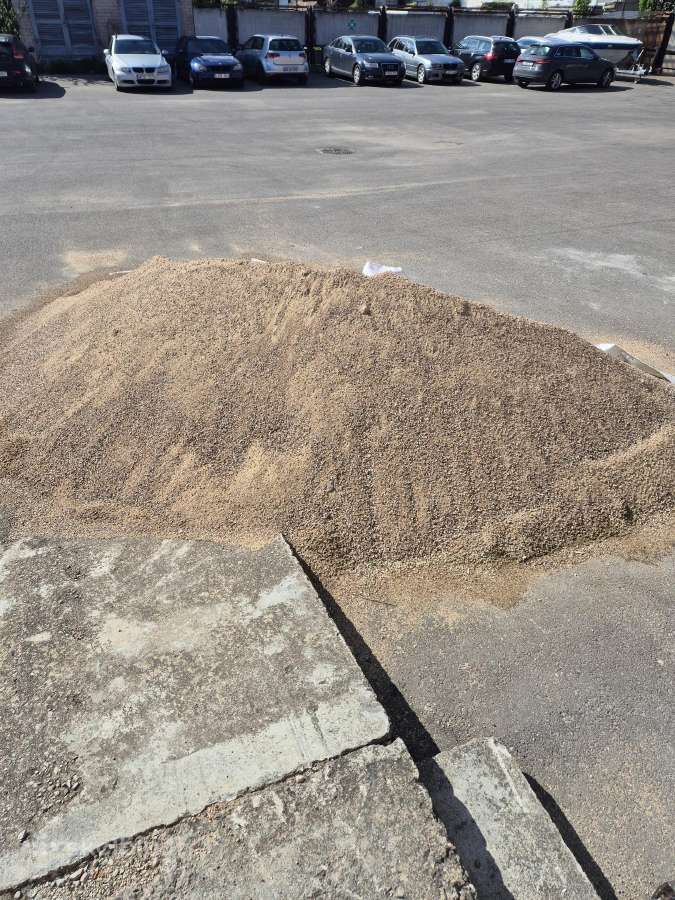 Žvyras
