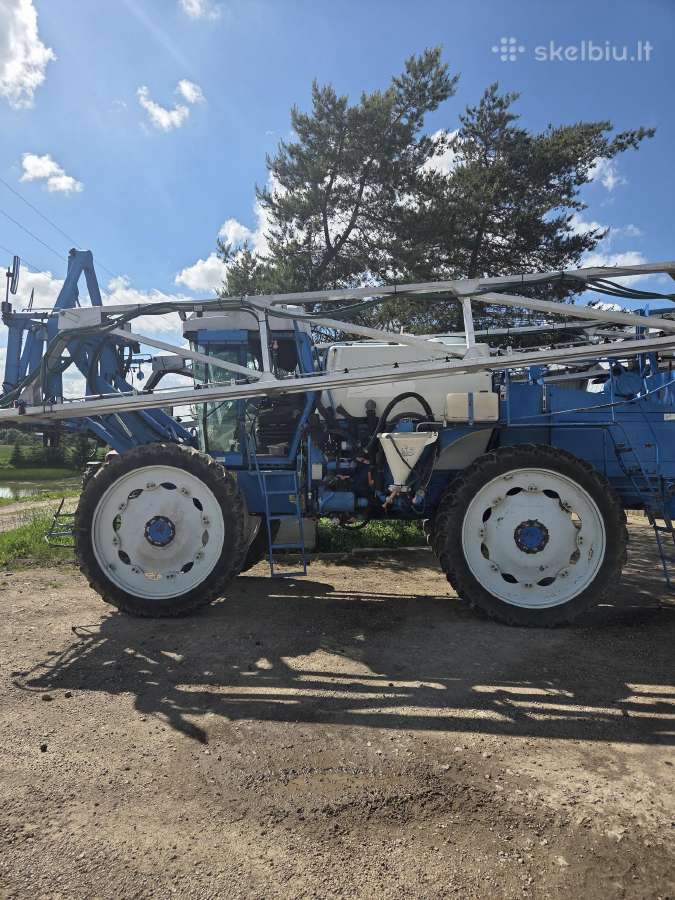 Parduodu žemės ūkio techniką