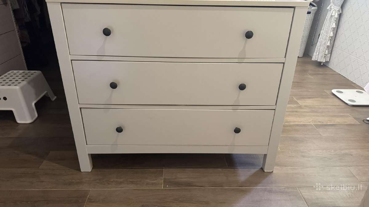 Ikea komoda