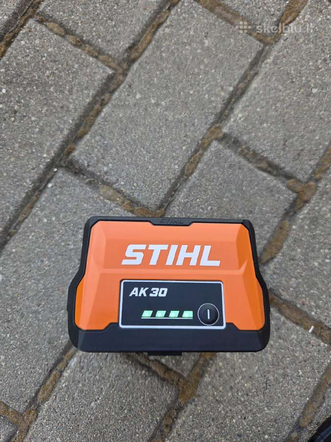 Ak 30 Sthil Battery