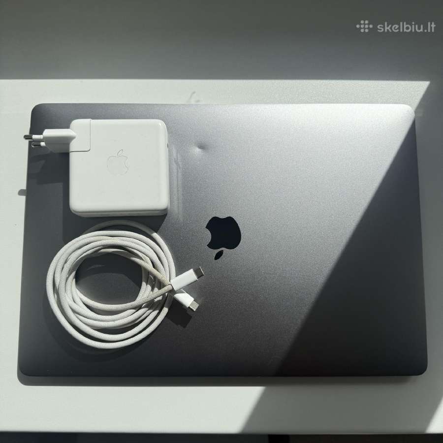 MacBook Pro 15" (2019) i9 16 GB RAM 500 GB SSD - nuotraukos Nr. 5