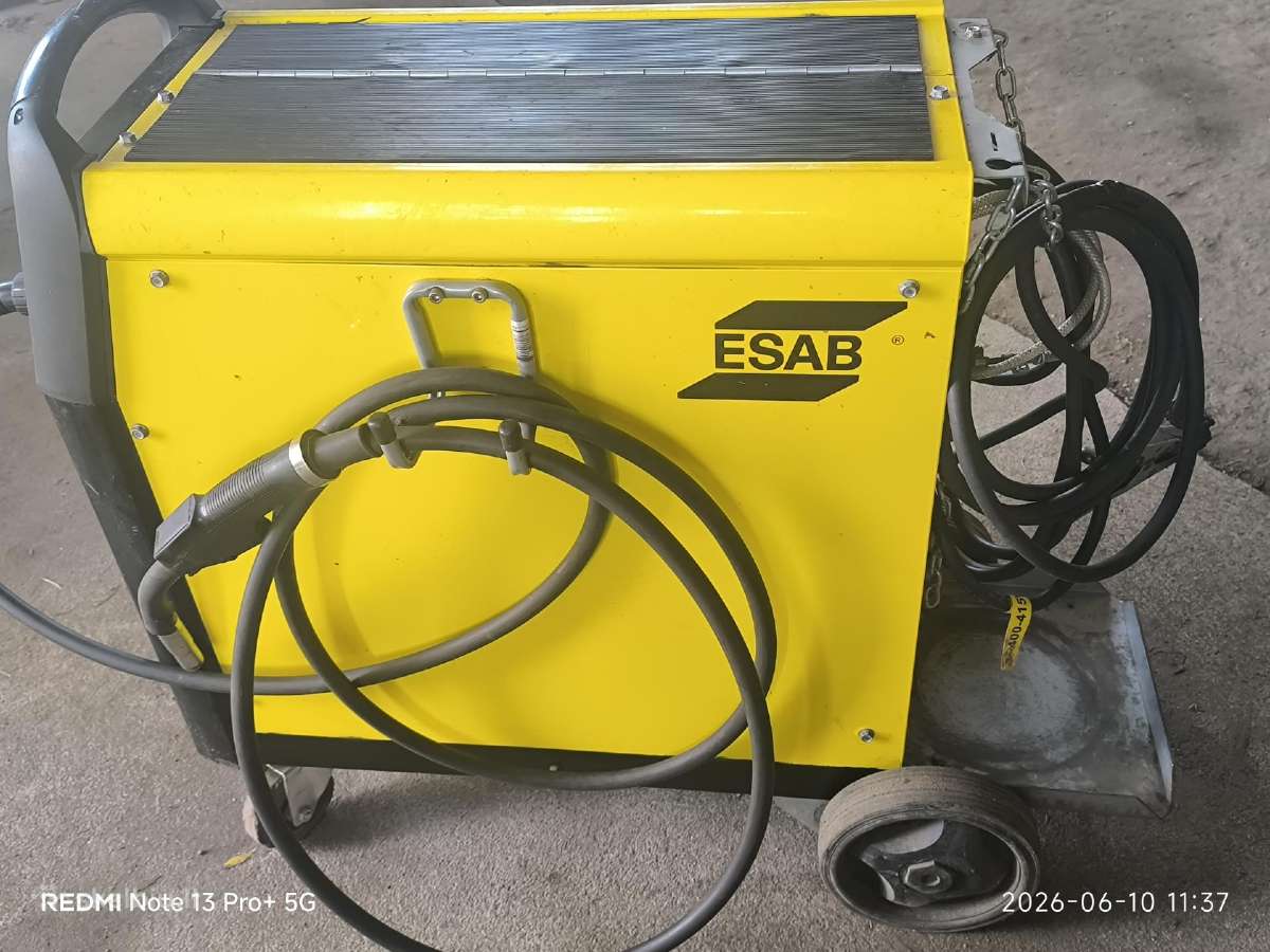 Suvirinimo pusautomatis Esab Mig C340 Pro