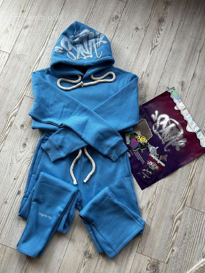 Synaworld tracksuit