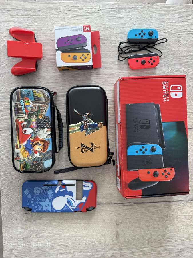 Nintendo Switch + 6 Joy-con + 256 GB + dėklai