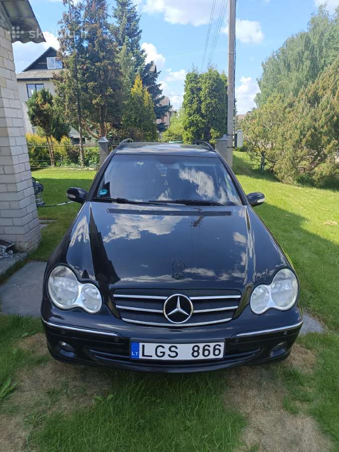 Mersedes Benz C220 2006m.