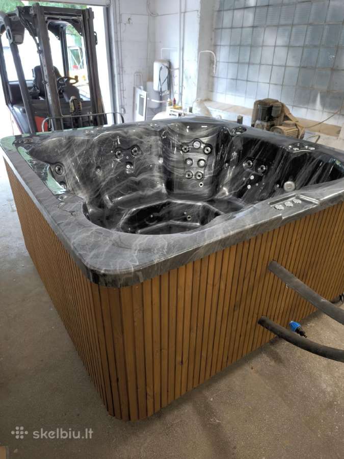 Kokybiškas kubilas - pilnos komplektacijos