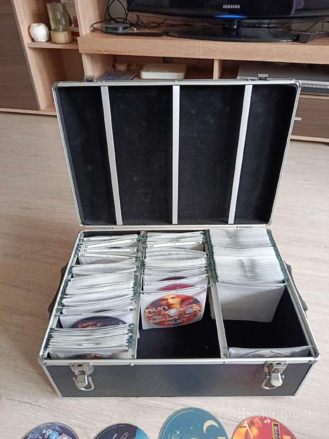 CD filmai